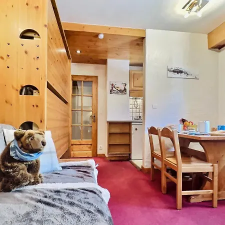Apartment Chaleureux Proche Centre Et Pistes, - Fr-1-411-200 *